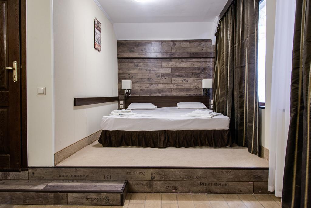 Art Hotel Varna Exteriör bild