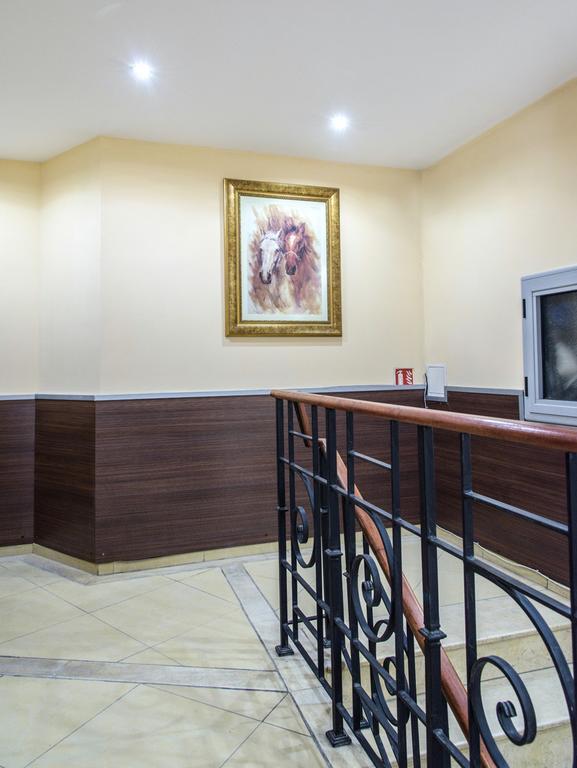 Art Hotel Varna Exteriör bild